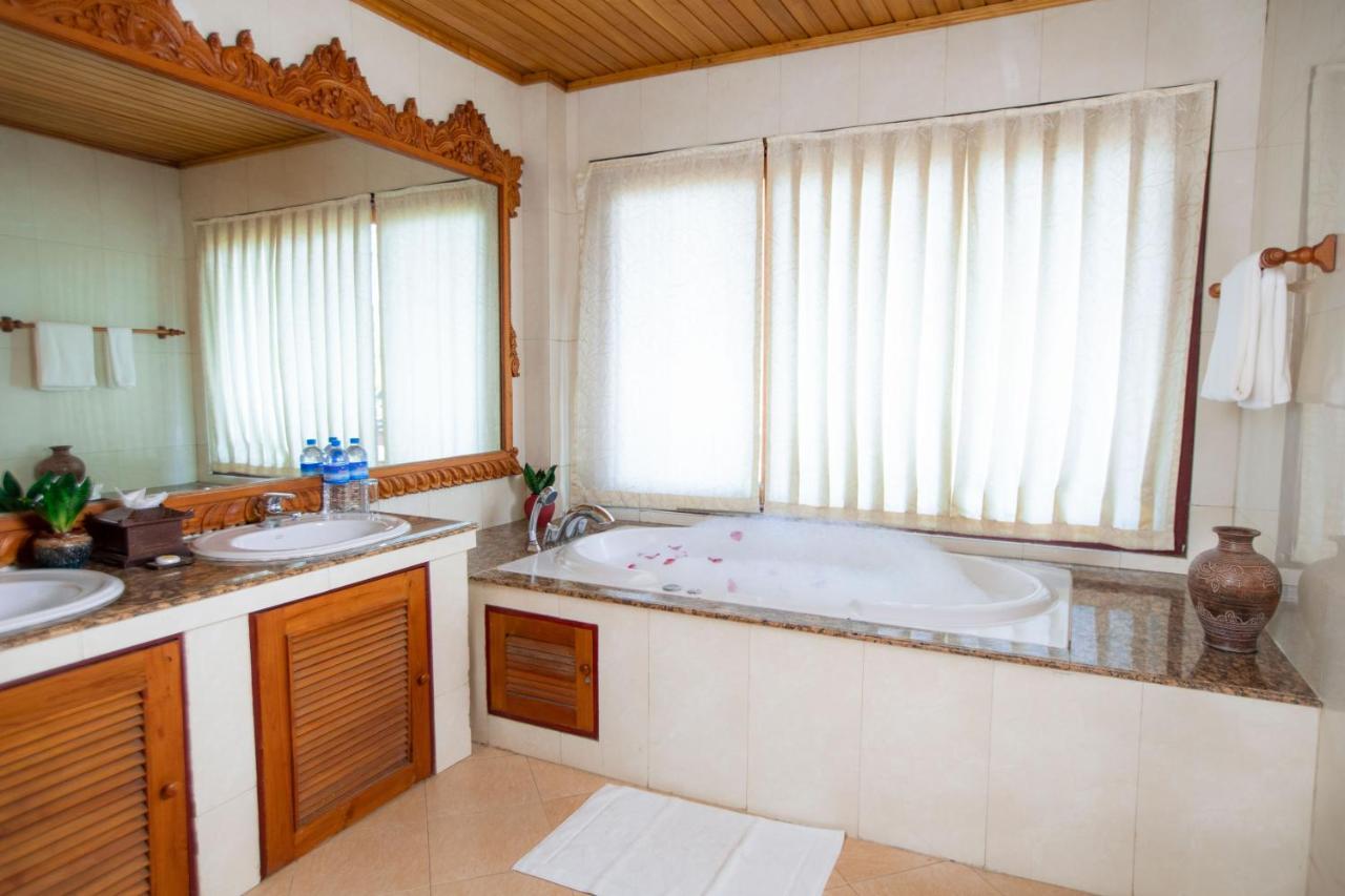 Kma Kaytumadi Hotel Taungoo Luaran gambar