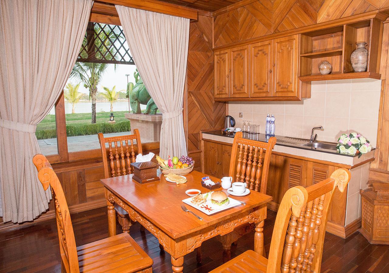 Kma Kaytumadi Hotel Taungoo Luaran gambar