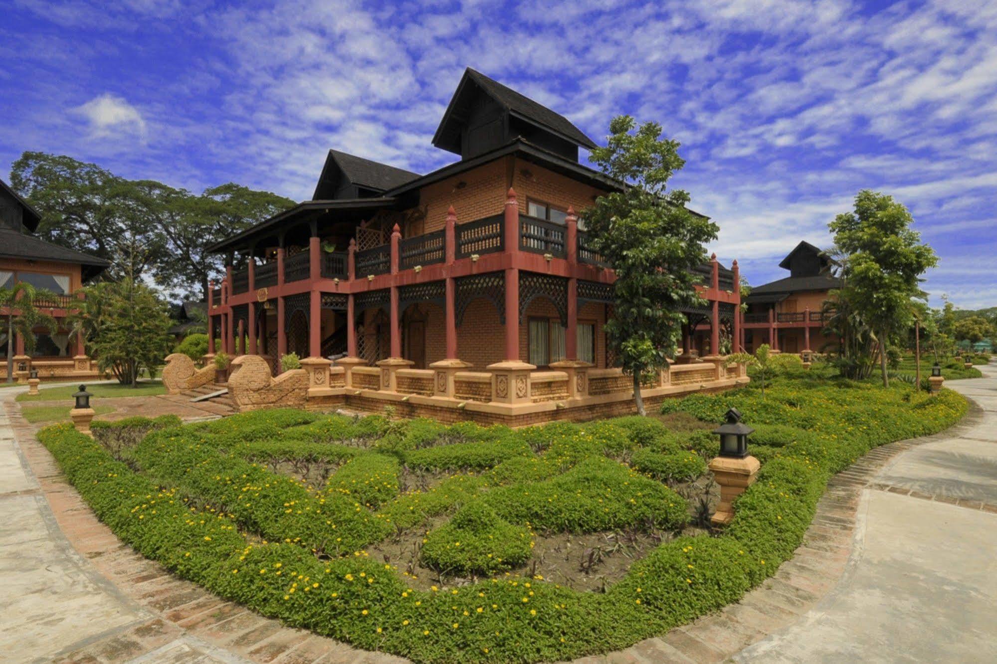 Kma Kaytumadi Hotel Taungoo Luaran gambar