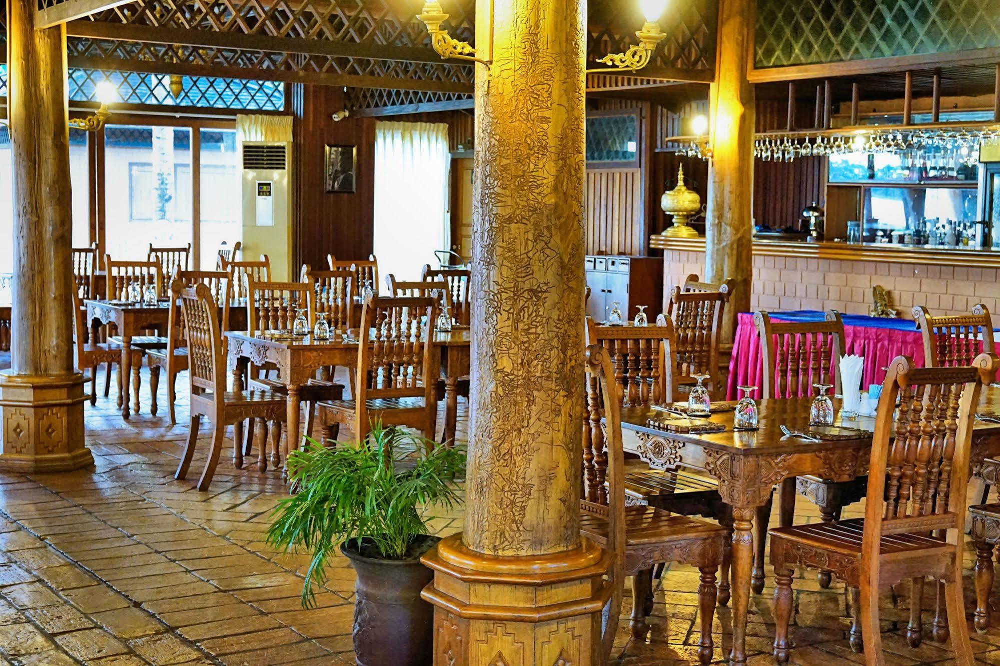 Kma Kaytumadi Hotel Taungoo Luaran gambar