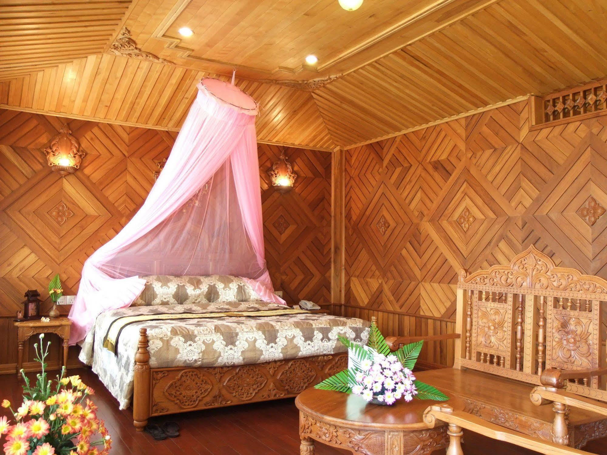 Kma Kaytumadi Hotel Taungoo Luaran gambar