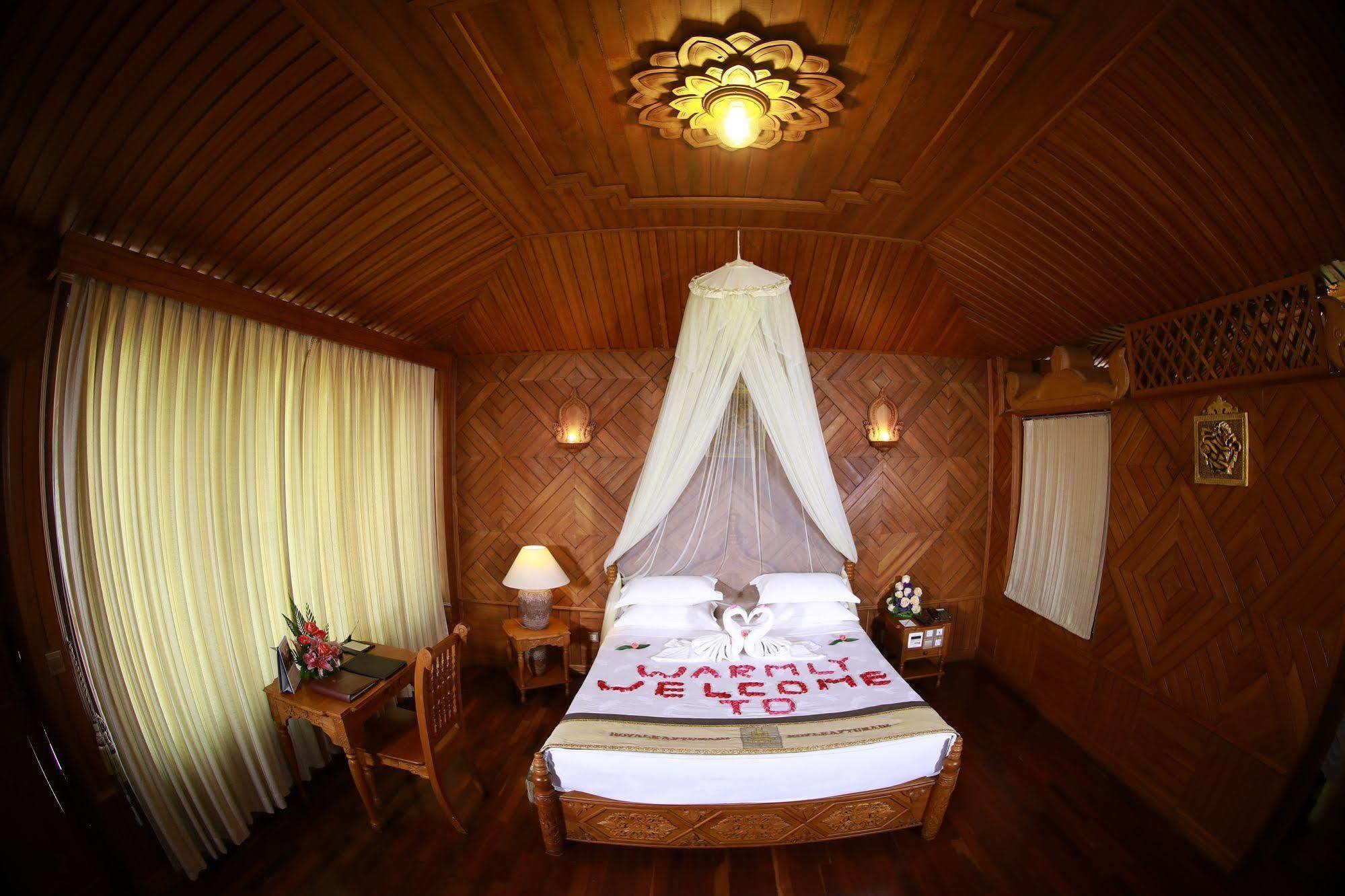 Kma Kaytumadi Hotel Taungoo Luaran gambar